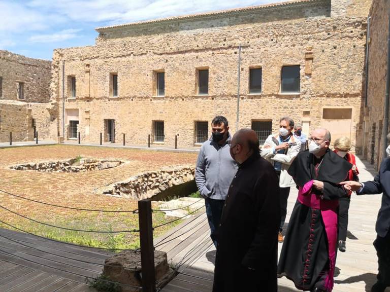 Monseñor Yanguas realiza una Visita Pastoral a la localidad de Moya