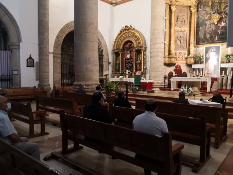 Jornada de trabajo de Monseñor José María Yanguas con los sacerdotes de la Vicaría de Motilla del Palancar