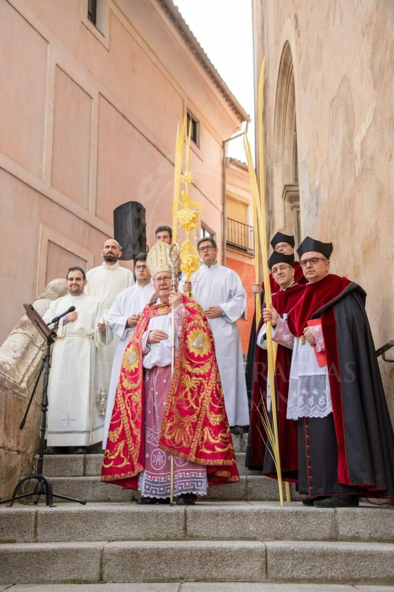 Homilía del Sr. Obispo en la Misa del Domingo de Ramos