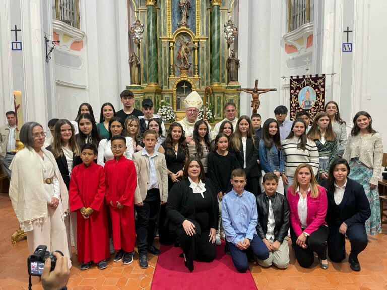 Confirmaciones en el Monasterio de Priego a adolescentes de las parroquias de Priego, Albendea, Albalate de las Nogueras y Villaconejos de Trabaque